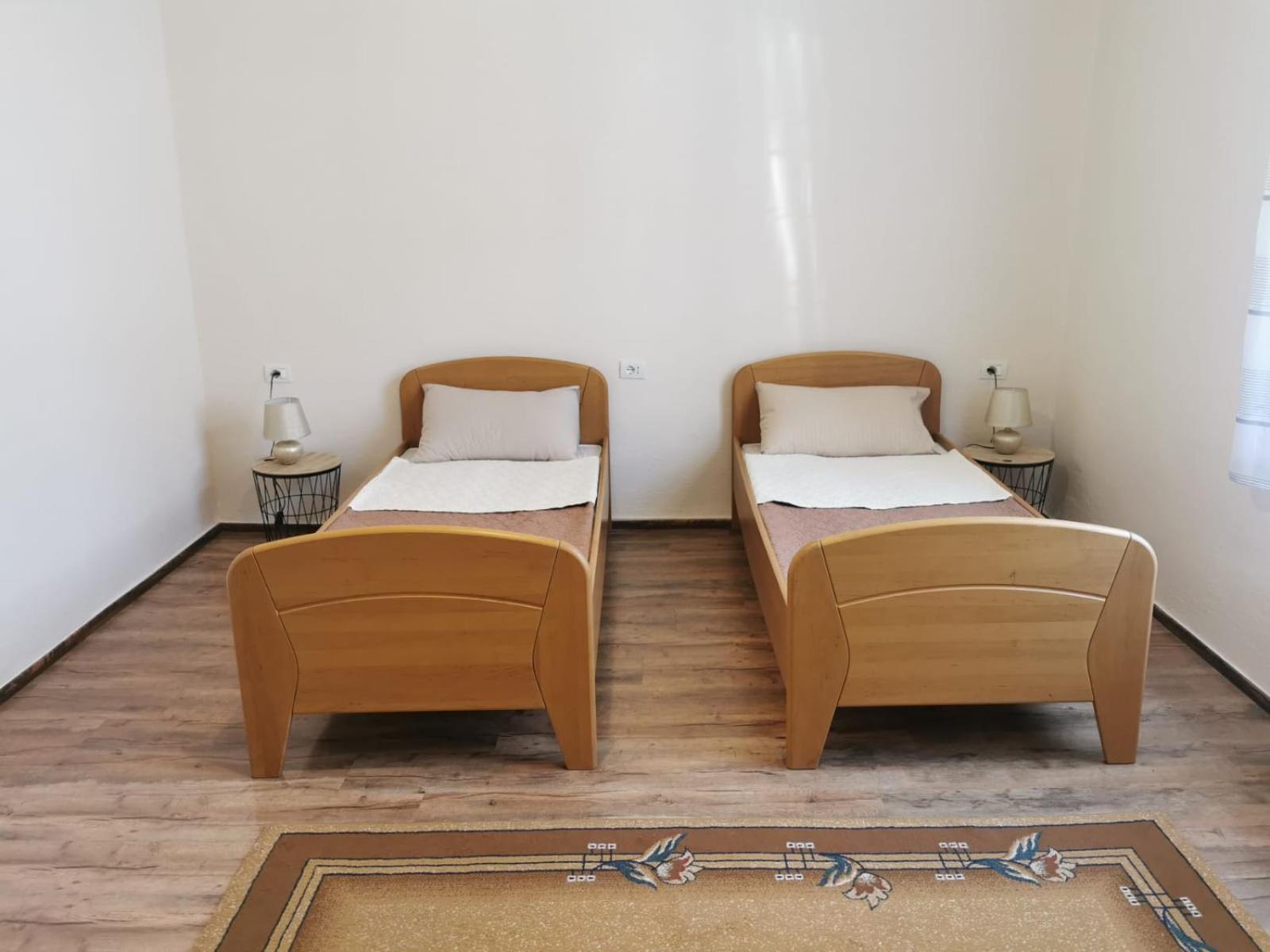 Gm Tirana Hostel 외부 사진