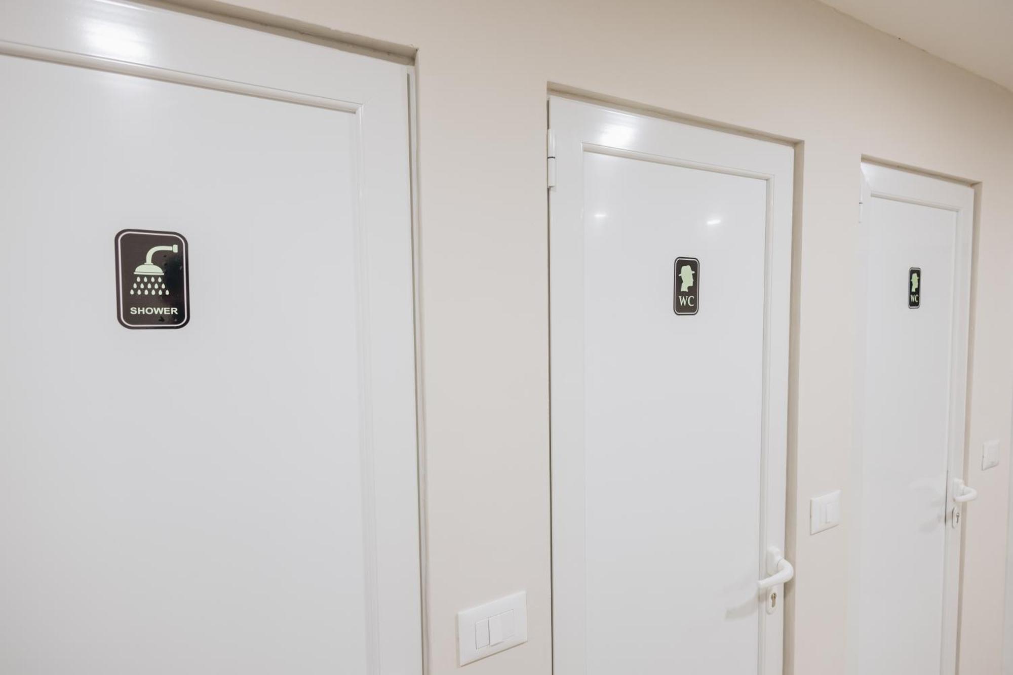 Gm Tirana Hostel 외부 사진
