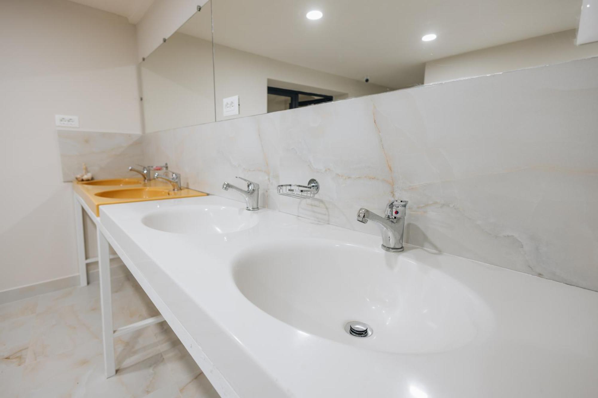 Gm Tirana Hostel 외부 사진