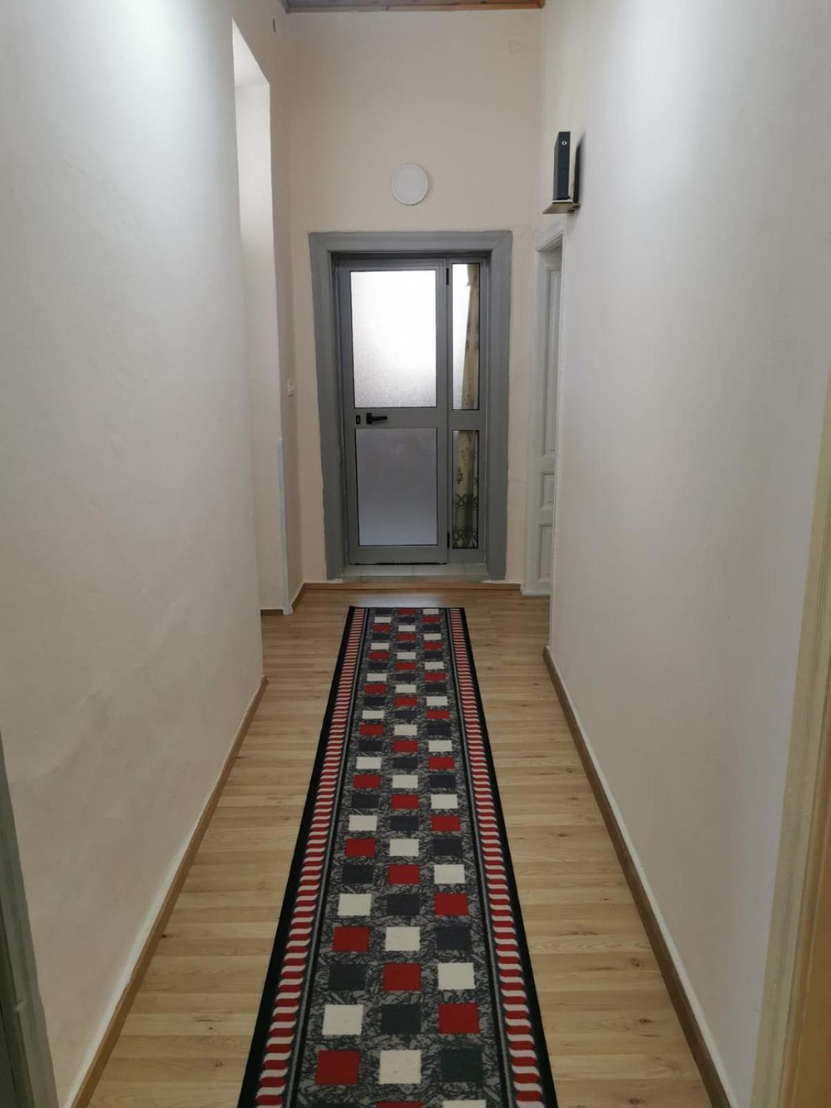 Gm Tirana Hostel 외부 사진
